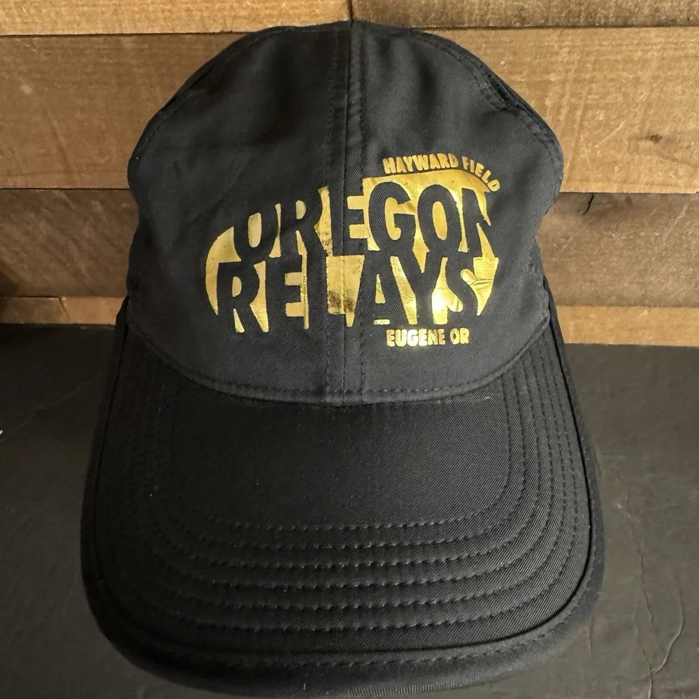 Oregon Relays Nike Hat, Hayward‎ Field, Eugene Dri-Fit Featherlight Running